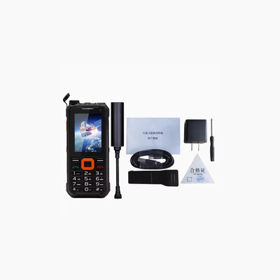 YT1100 POC Điện thoại hai chiều đường dài 0-50km Điện thoại phạm vi 128 Kênh lưu trữ IPX5 Mức chống nước cho giao tiếp rõ ràng
