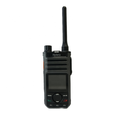 Bộ đàm kỹ thuật số với thời lượng pin 12 giờ và khả năng chống bụi và nước IP54 để liên lạc