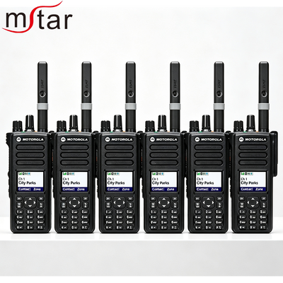 Bộ đàm cầm tay Motorola DP4800 với phạm vi đàm thoại 3-5km, pin 2000-2500mAh và chứng nhận FCC